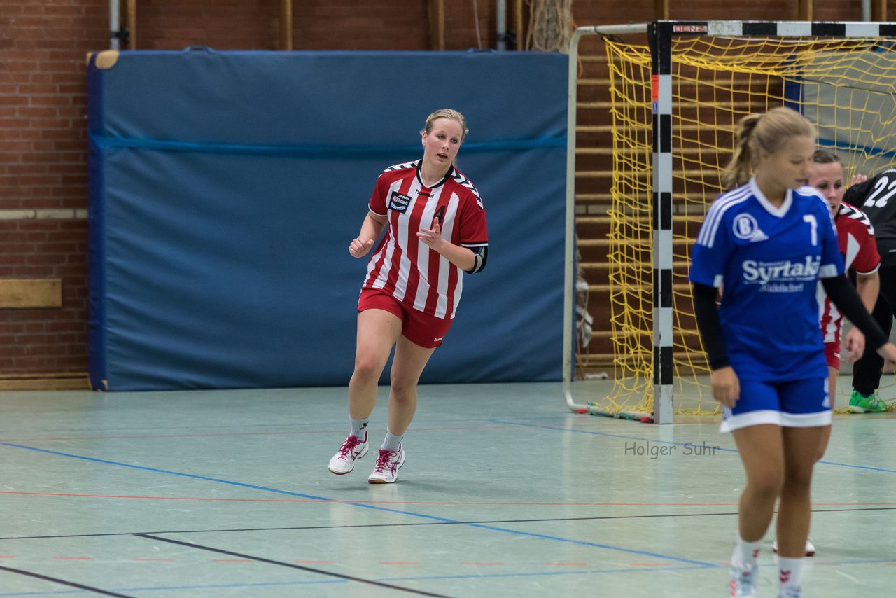 Bild 125 - Frauen Barmstedter TS - Buedelsdorfer TSV : Ergebnis: 26:12